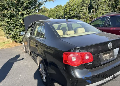 2007 Volkswagen Jetta from USA, damaged, VIN 3VWEF71K77M074162